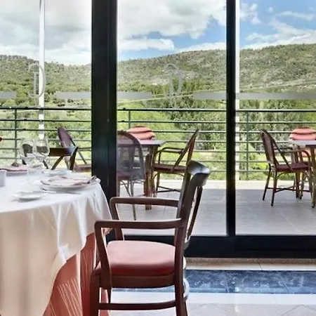 Hospedium Dona Mafalda De Castilla Hotel 4*