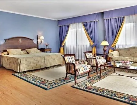 Hospedium Dona Mafalda De Castilla 4* 普拉森西亚