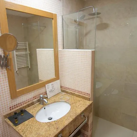 Hotel Hospedium Dona Mafalda De Castilla 4*